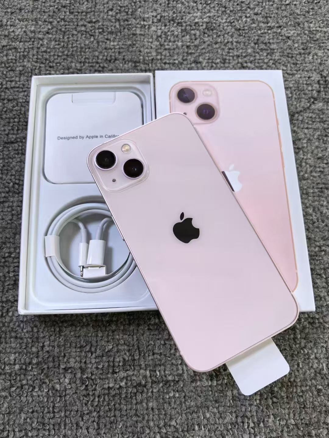 iPhone 13 photo 6