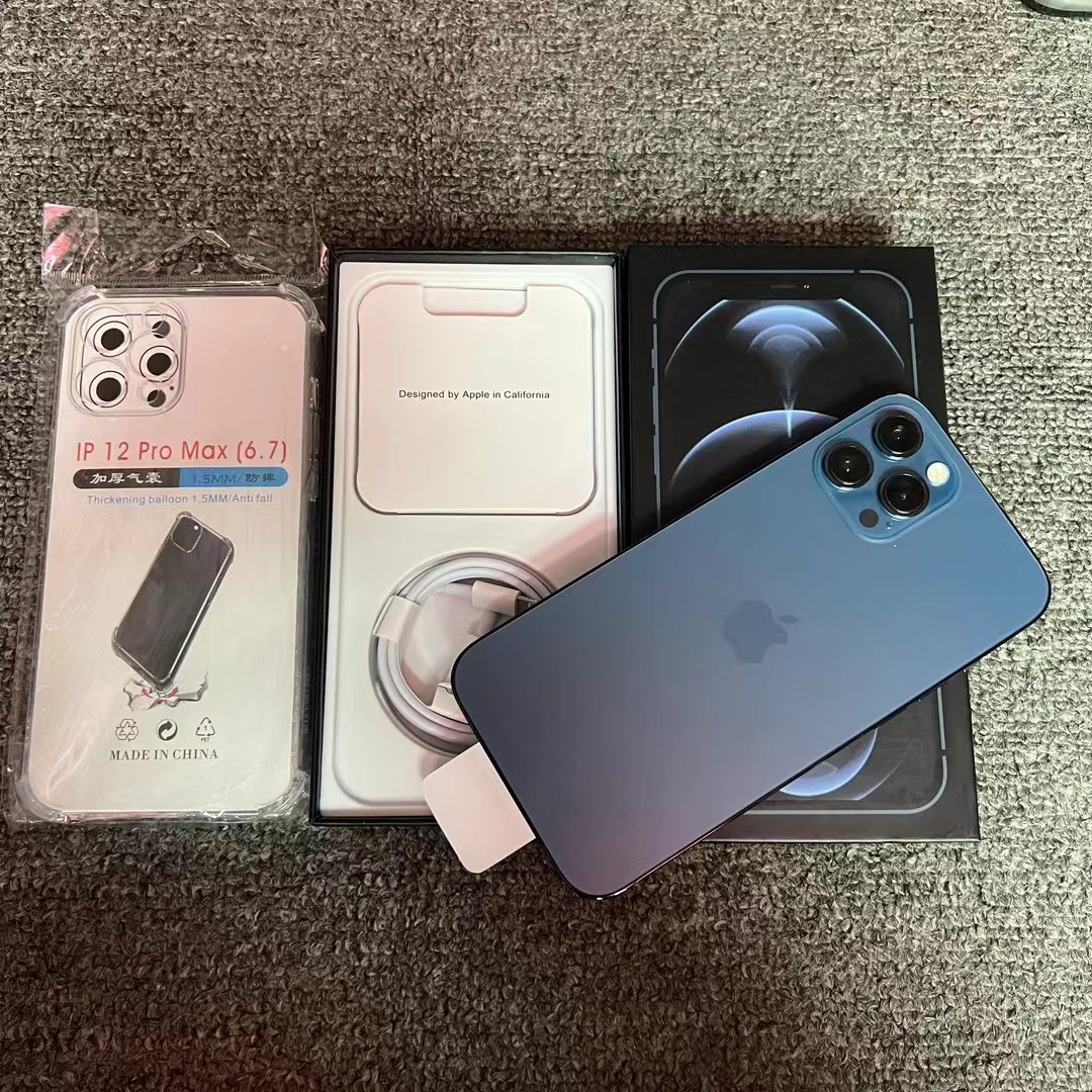 iPhone 12 Pro Max photo 2
