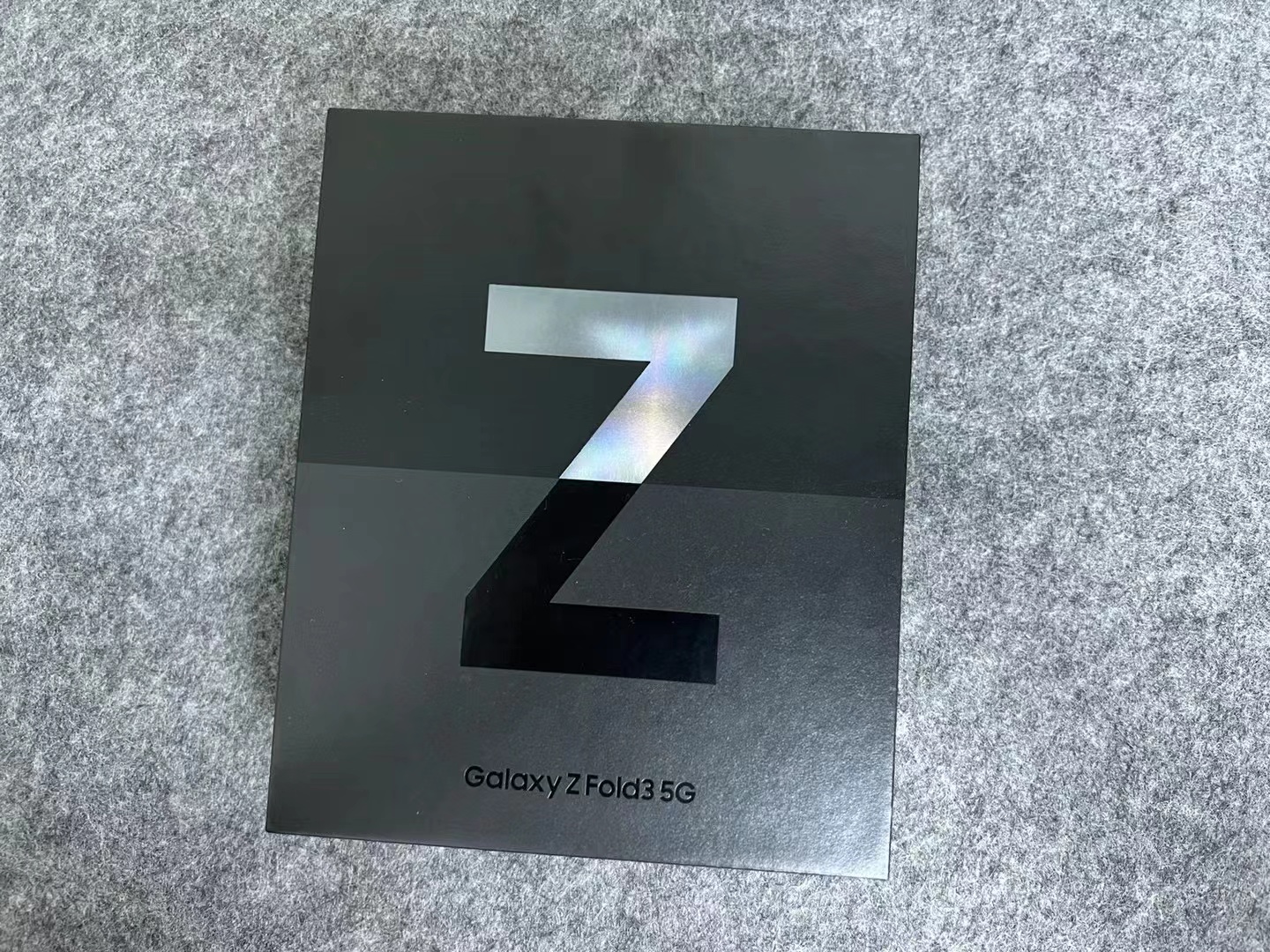 Samsung Galaxy Z Fold3 photo 7