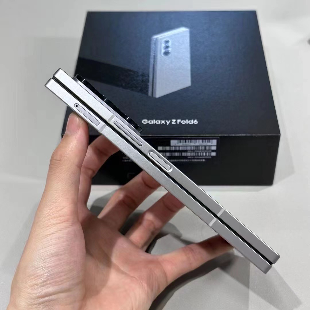 Samsung Galaxy Z Fold6 photo 5