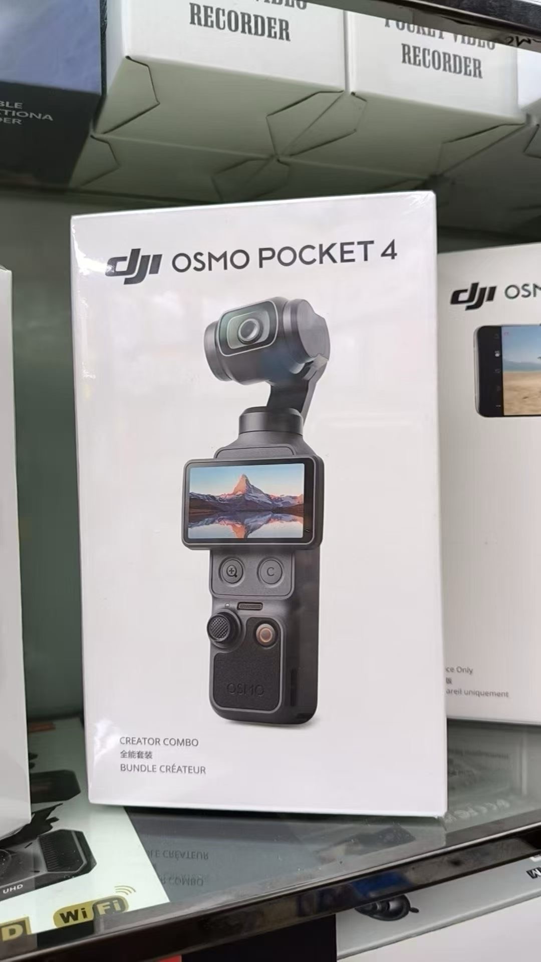 DJI Osmo Pocket 4 photo 2